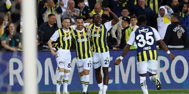 Dev derbide kazanan Fenerbahçe! Zirve takibi sürüyor