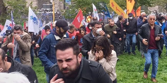 İstanbul'da 1 Mayıs: Polis duvarı örüldü, polisle göstericiler arasında arbede çıktı