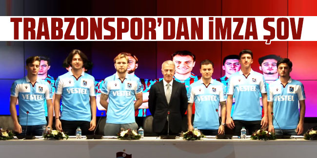 Trabzonspor yeni transferlerine imza töreni düzenliyor - CANLI YAYIN