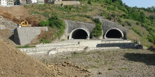 Kanuni Bulvarı'nda viyadük ve tünel inşaatlarının yapımı sürüyor