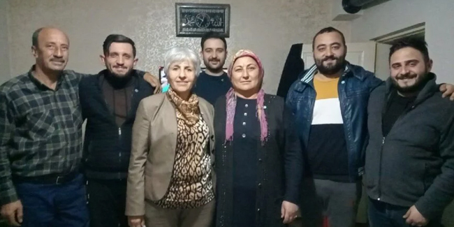 Bilgileri dışında AKP’ye üye yapıldıklarını öğrenen aile İYİ Parti’ye katıldı