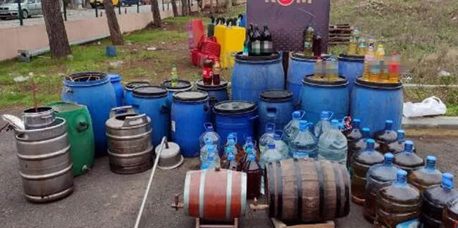 Tekirdağ’da 7 ton sahte içki ele geçirildi: 52 gözaltı