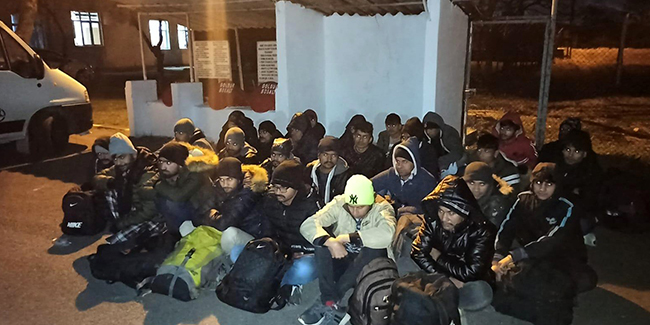 Tekirdağ'da 27 kaçak göçmen yakalandı