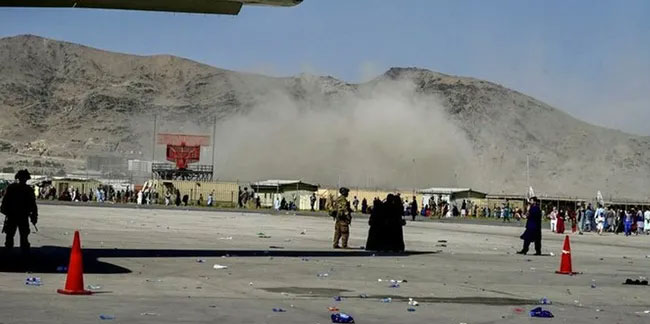 Kabil Havalimanı'nda patlama: Onlarca ölü ve yaralı var