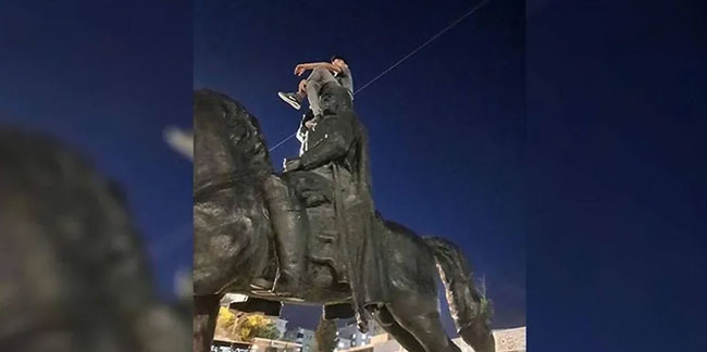 Atatürk heykeline tırmanan Suriyeli gözaltında