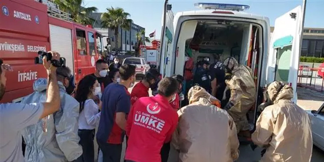 Antalya'da fabrikada gaz sızıntısı: 2 ölü