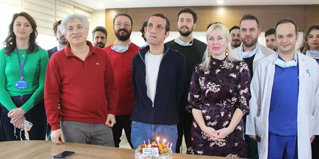 Türkiye’nin ilk yüz nakli! Uğur Acar 11'inci yılını kutladı