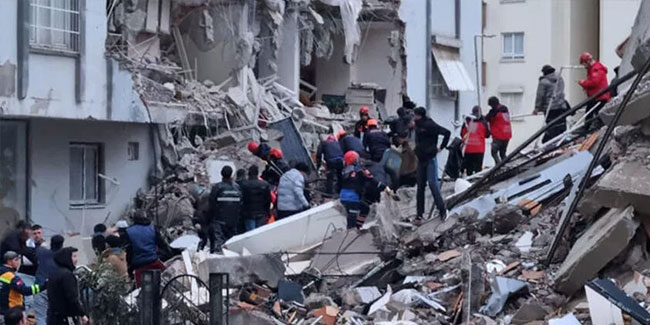Depremlerin Türkiye'ye maliyeti 2 trilyon lira
