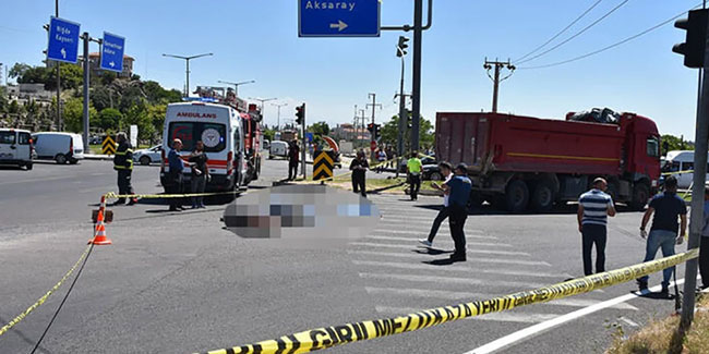 Kavşakta feci kaza! Kamyon çarpan motosikletteki karı-koca öldü…
