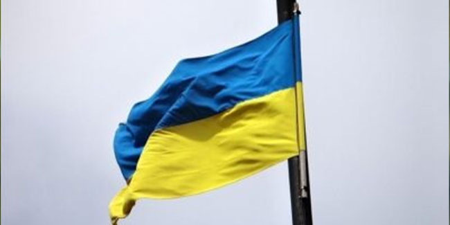 Ukrayna: “Ukrayna bayrağı Kırım’da yeniden dalgalandı”