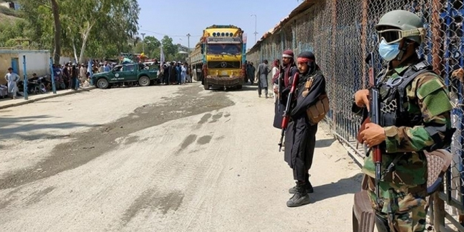 Pakistan Talibanı'nın 2 yerel komutanı öldürüldü
