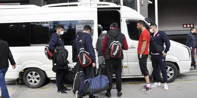 A Milli Erkek Hentbol Takımı, Eskişehir’den ayrıldı