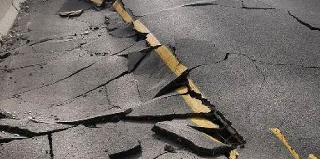 Bingöl Valisi'nden meydana gelen deprem sonrası ilk açıklama