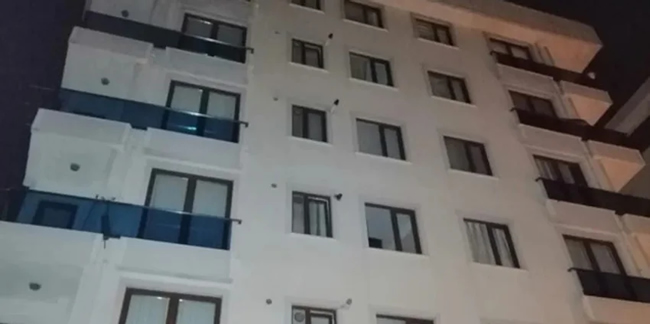 İstanbul'da korku dolu gece... Bina tahliye edildi!