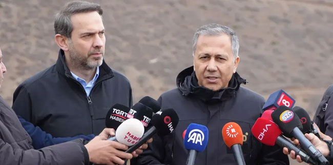 Bakan Yerlikaya anlattı: Erzincan'daki maden faciasında toprak tahliyesi nasıl yapılıyor?
