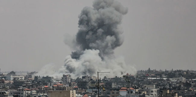 Gazze'nin Refah kentinde El Kassam Tugayları ile İsrail askerleri şiddetli çatışmalar çıktı