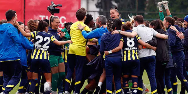 Kadın Futbol Süper Ligi'nde İzmir'de final heyecanı