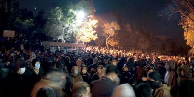İran’da protestolar hız kesmeden devam ediyor