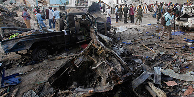 Somali’de askeri üsse bombalı saldırı: 15 ölü 