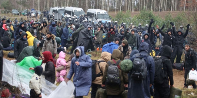 Belarus-Polonya sınırında göçmen krizi derinleşiyor