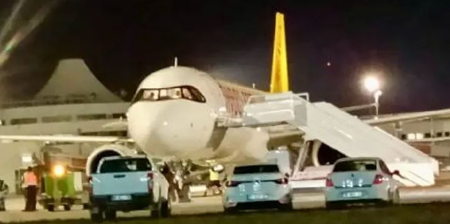 İstanbul- Riyad seferini yapan yolcu uçağı Antalya'ya acil iniş yaptı