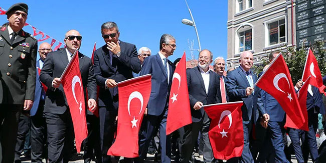Varank: Türk milleti olarak her tökezlediğimizde küllerimizden tekrar doğduk