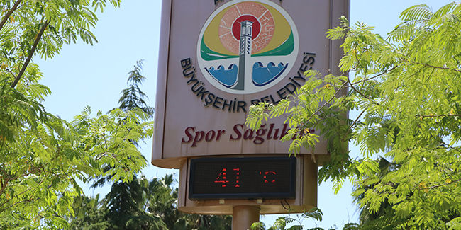 Adana’da termometreler 41 dereceyi gösterdi