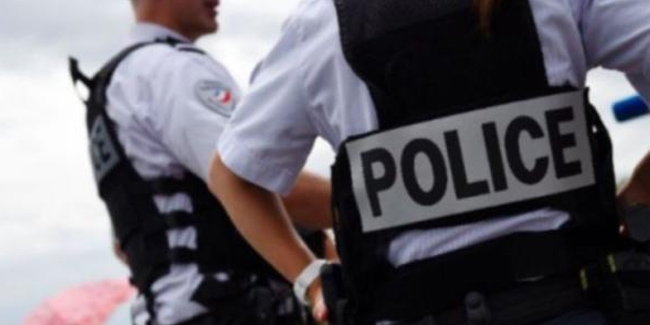Fransa’nın Cannes şehrinde polise bıçaklı saldırı