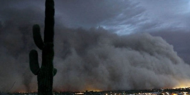 Arizona'da kum fırtınası