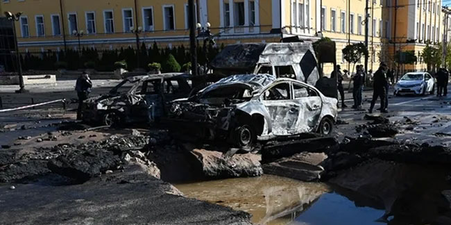 Ukrayna duyurdu: Rusya'dan 20 füze saldırısı