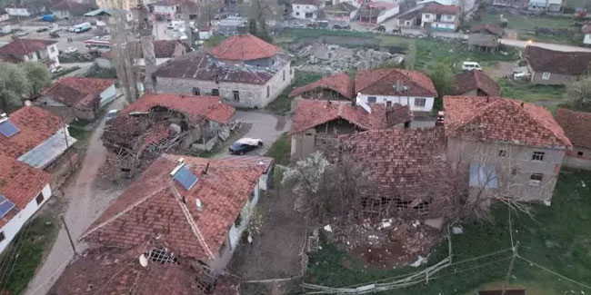 Tokat’ta 5.6 büyüklüğünde deprem! 338 konut hasar gördü