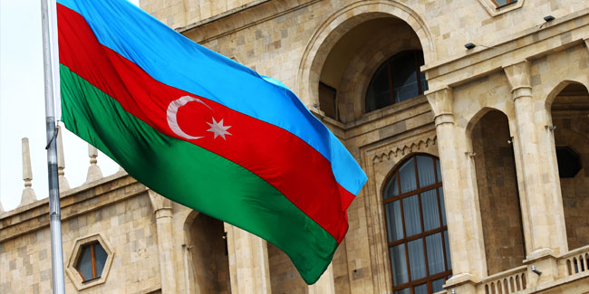 Azerbaycan'da kısmi seferberlik ilan edildi 