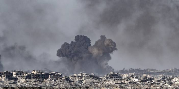 Gazze’de can kaybı 20 bin 915’e yükseldi