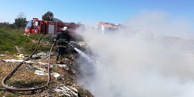 Manavgat’ta çöplük alanda yangın