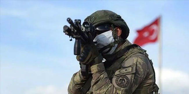 PKK'dan kaçış sürüyor! 4 terörist teslim oldu