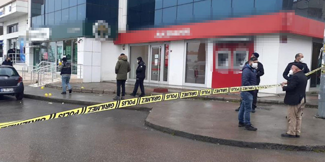 Yer: İstanbul... ATM kuyruğunda kurşun yağdırdı!