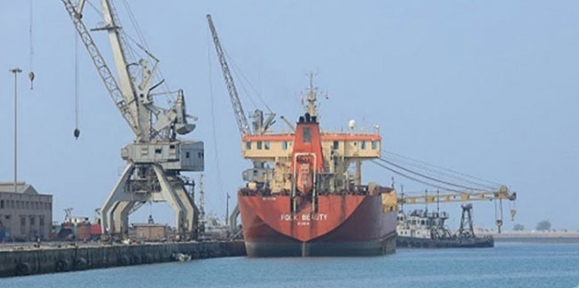Husiler, alıkonulan yakıt gemilerinin ekonomiye zararını açıkladı