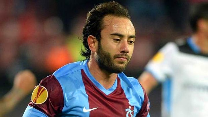 Eski Trabzonsporlu Olcan Adın futbolu bıraktı