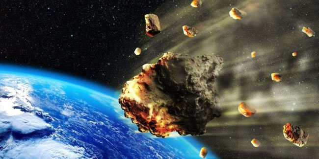 NASA: Dev asteroit Dünya'yı teğet geçti