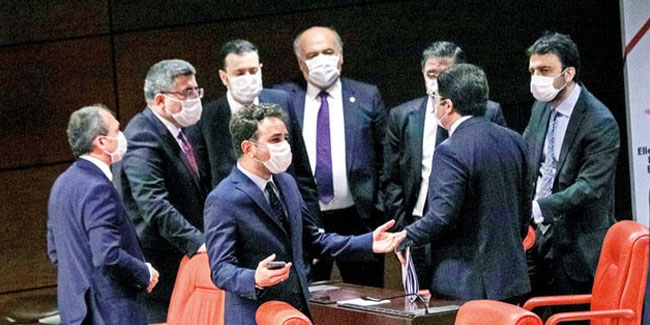 Meclis'te günde 6 bin maske harcanıyor