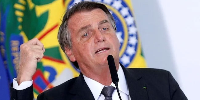 Seçimde iktidarını kaybedip ABD’ye kaçan Bolsonaro ülkesine döndü