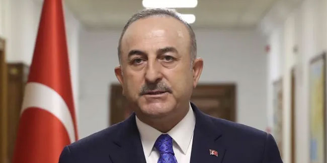 Dışişleri Bakanı Çavuşoğlu Covid-19'a yakalandı