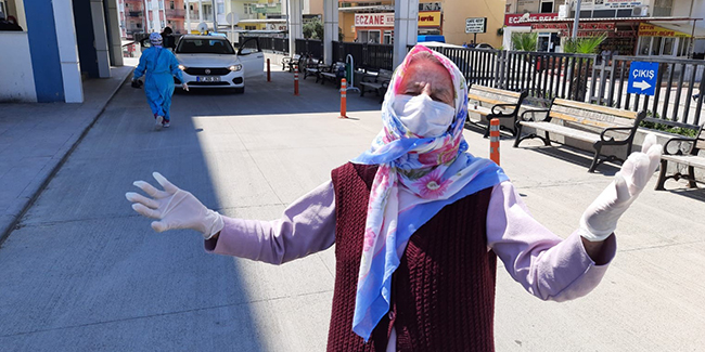 Korona virüsü yenen 70 yaşındaki kadın: “Virüs beni yıkacaktı. Ben virüsü yıktım”