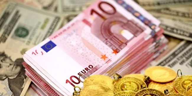 Dolar, Euro ve altında dikkat çeken hareketlilik