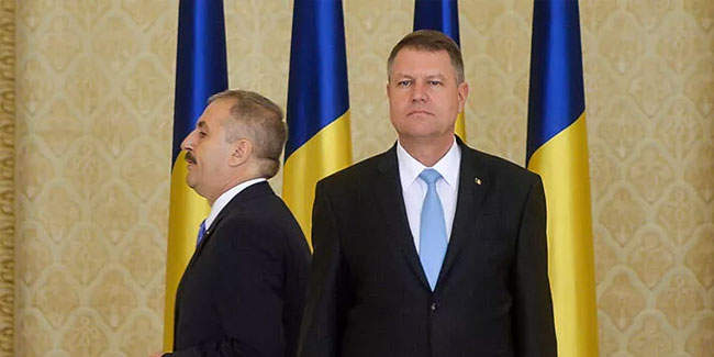 Romanya Savunma Bakanı istifa etti