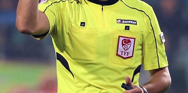 Türk hakemlere şike suçlaması: 3 kez penaltı verildi!