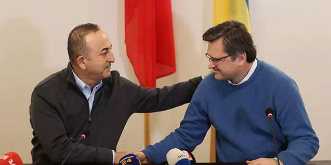 Bakan Çavuşoğlu ile Ukrayna Dışişleri Bakanı Kuleba ortak basın toplantısı gerçekleştirdi