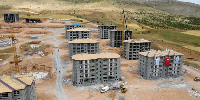 Bakan Özhaseki: Kahramanmaraş’ta 112 bin 414 deprem konutu yapılacak
