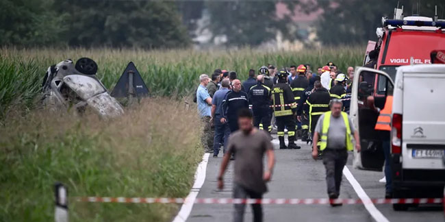 İtalya'da "Frecce Tricolori"ne ait uçak düştü! 1 çocuk hayatını kaybetti