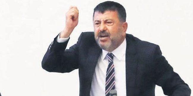 CHP'li Ağbaba:"Şaka gibi bir ekonomi bakanı"